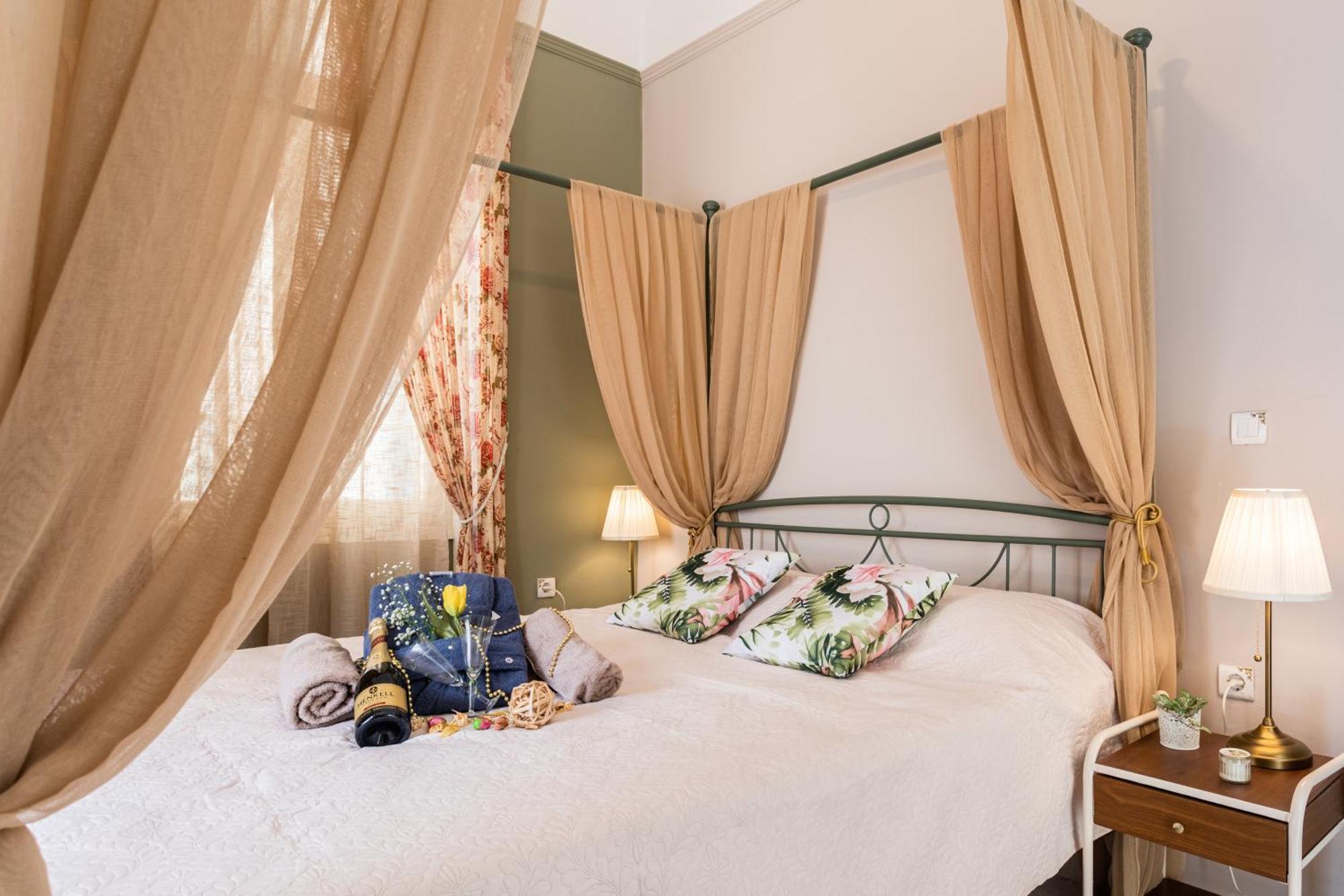 Alegria Simple Economy Rooms Athena Bagian luar foto