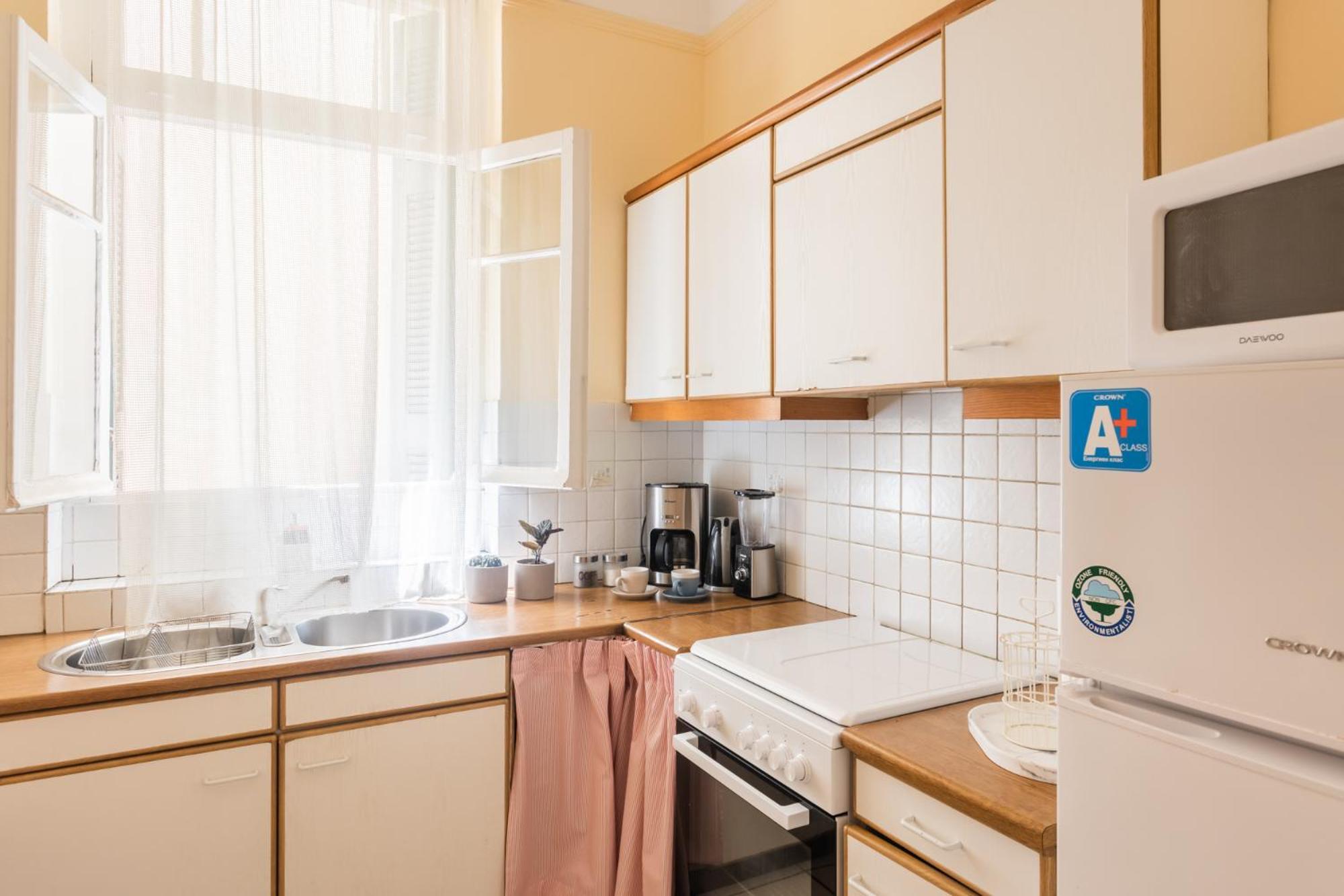 Alegria Simple Economy Rooms Athena Bagian luar foto