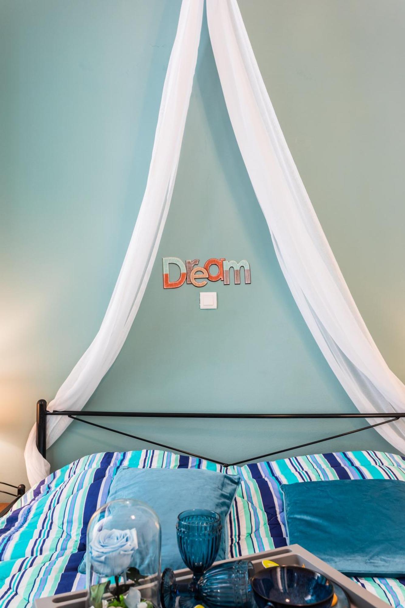 Alegria Simple Economy Rooms Athena Bagian luar foto