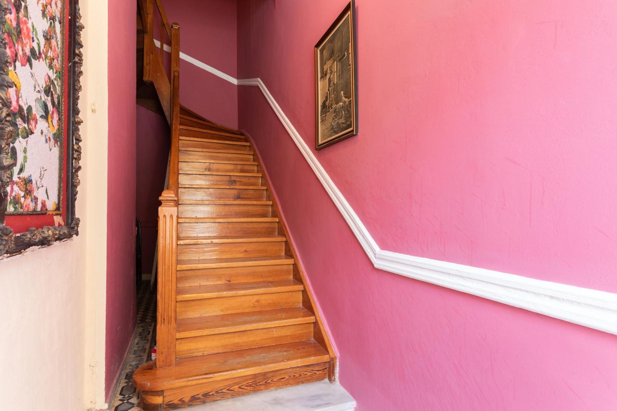 Alegria Simple Economy Rooms Athena Bagian luar foto