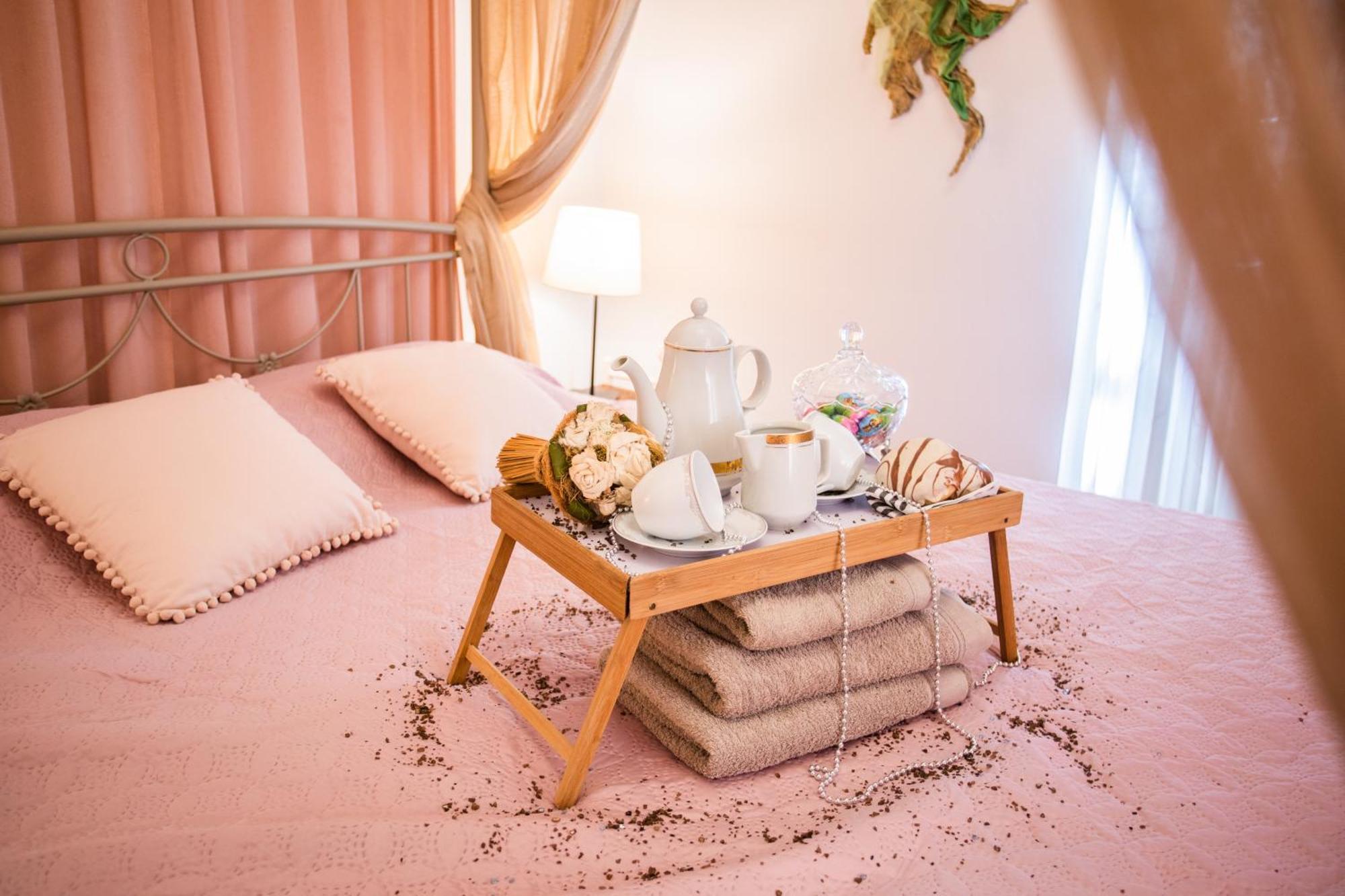 Alegria Simple Economy Rooms Athena Bagian luar foto