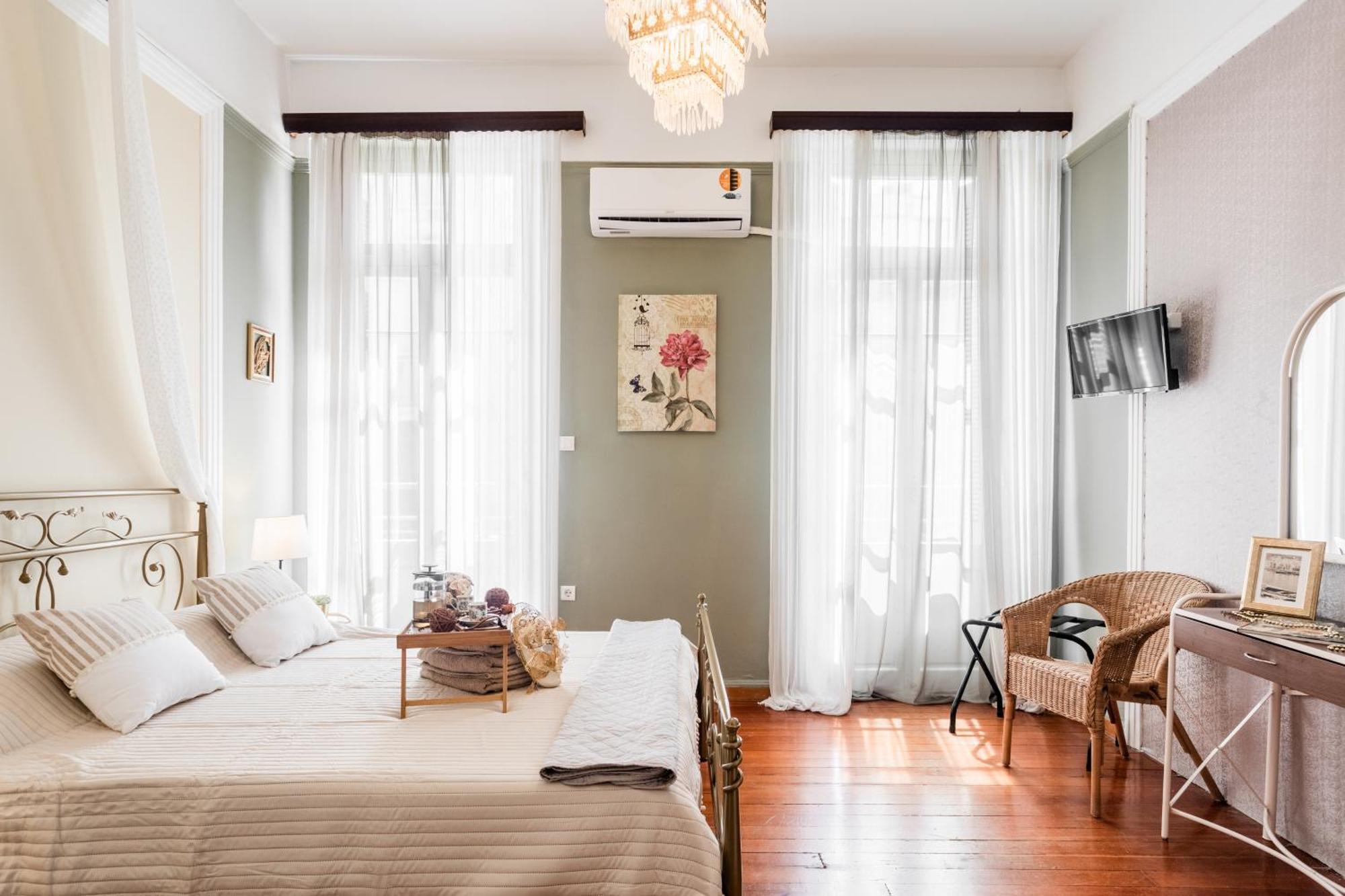 Alegria Simple Economy Rooms Athena Bagian luar foto